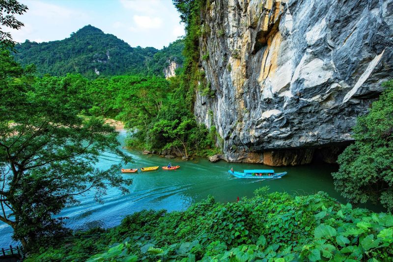 Huế mộng mơ